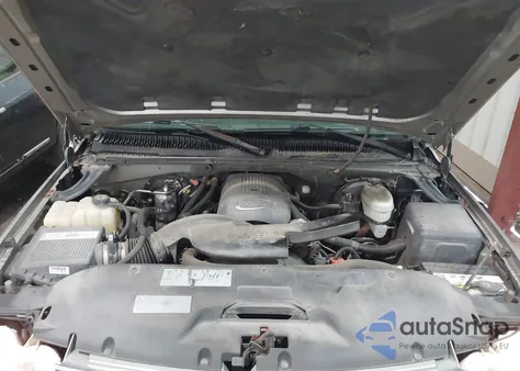 2003 Chevrolet Tahoe Ls из США, поврежденный, VIN 1GNEK13VX3J301264